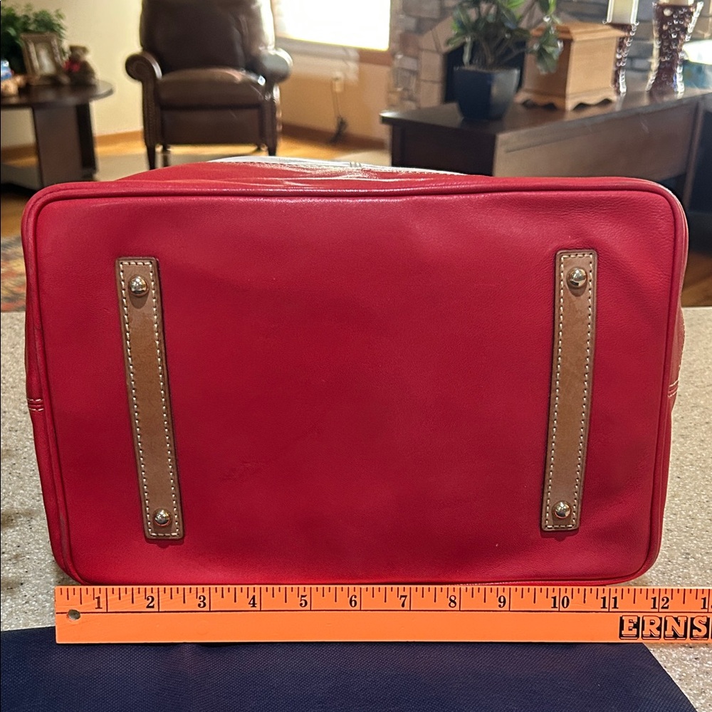 Dooney & Bourke O-ring Red & White Leather Big Shopper Tote - Picture 5 of 16